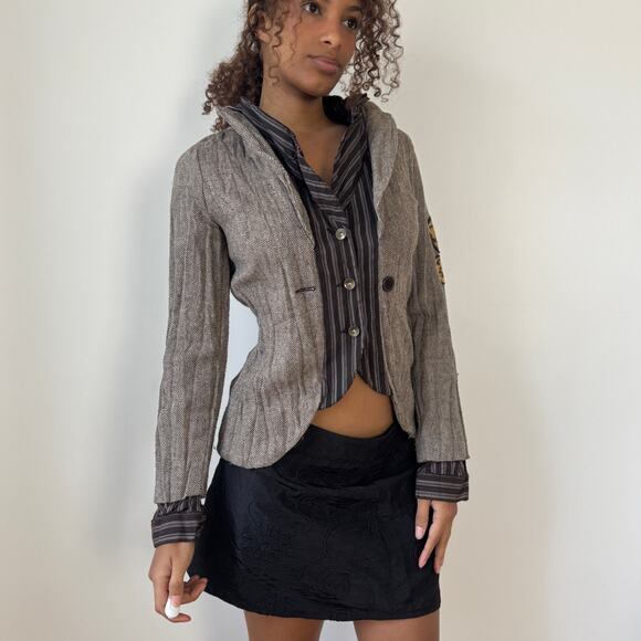 Vintage herringbone blazer with striped contrast and embroidered patches (S/M) - Picture 1 of 8